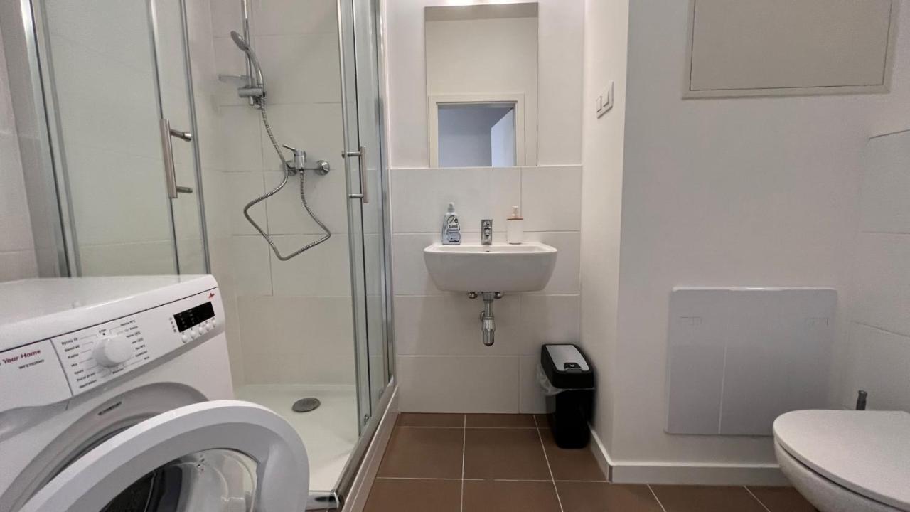 1 Room Apartment With Terrace, Slnecnice Братислава Екстериор снимка